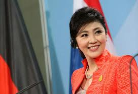Thaïlande le PM passe une motion de censure